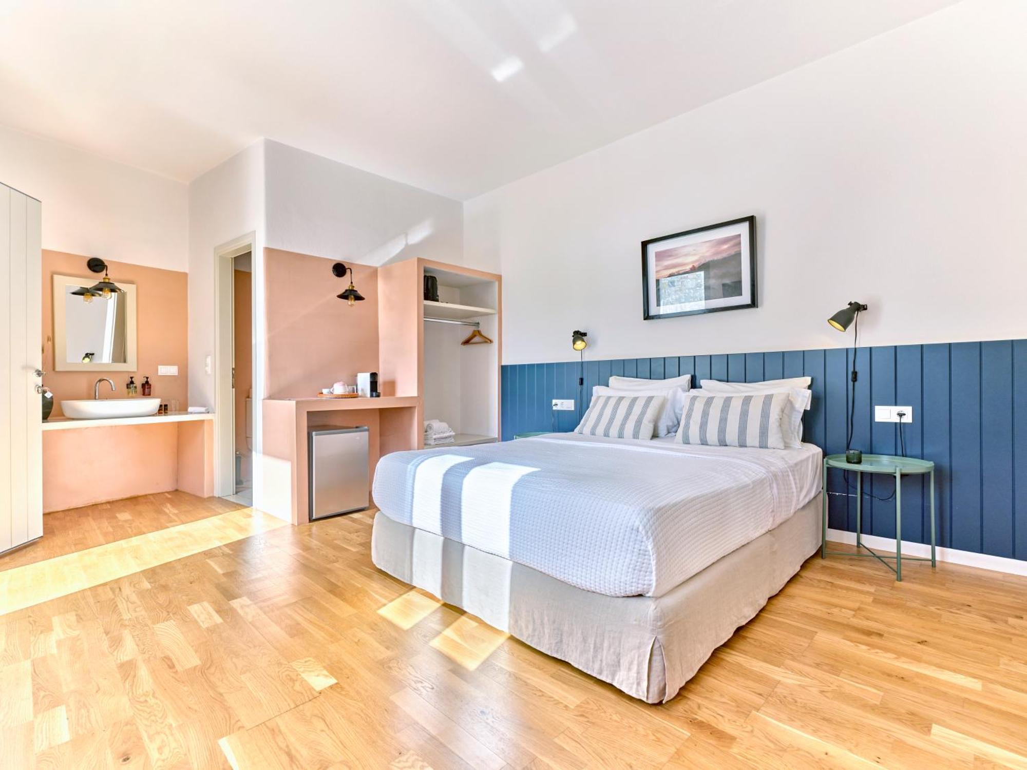 Magoo Suites Logaras Dış mekan fotoğraf