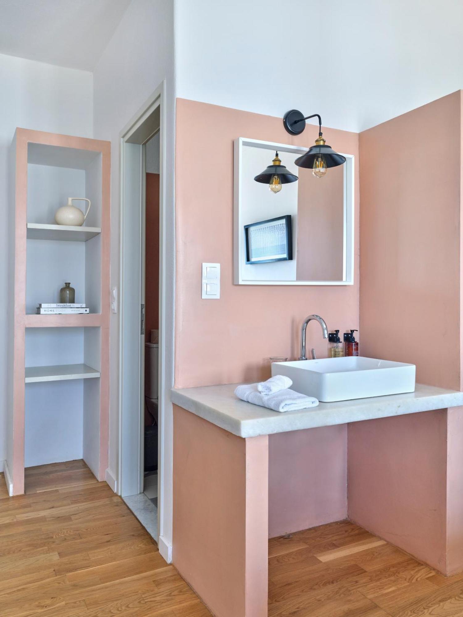 Magoo Suites Logaras Dış mekan fotoğraf