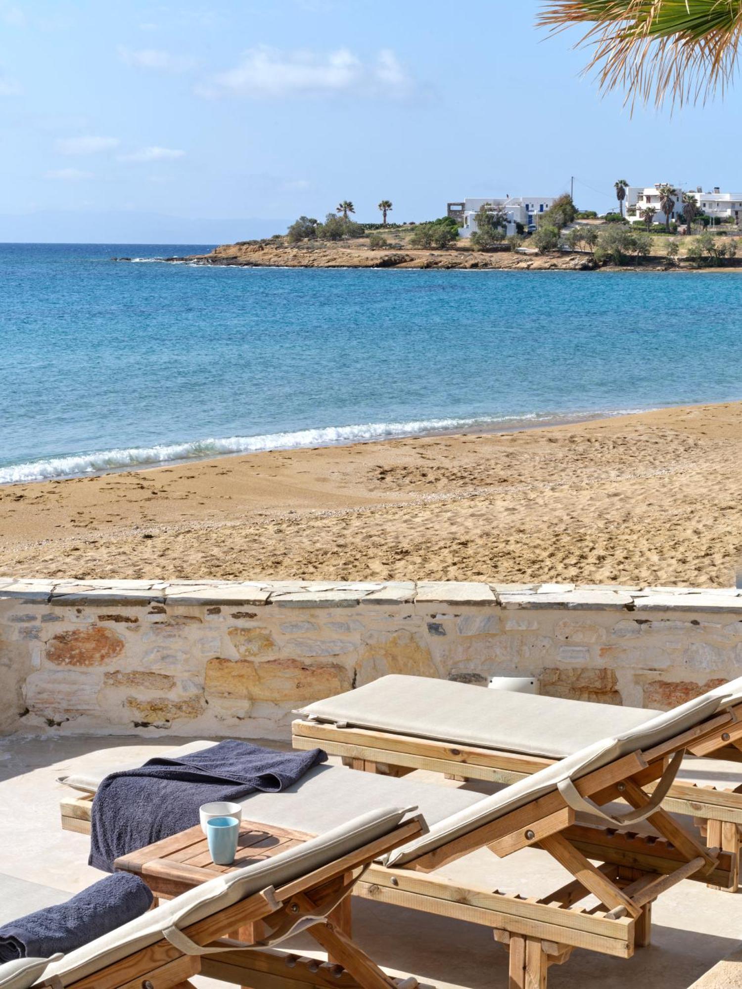 Magoo Suites Logaras Dış mekan fotoğraf
