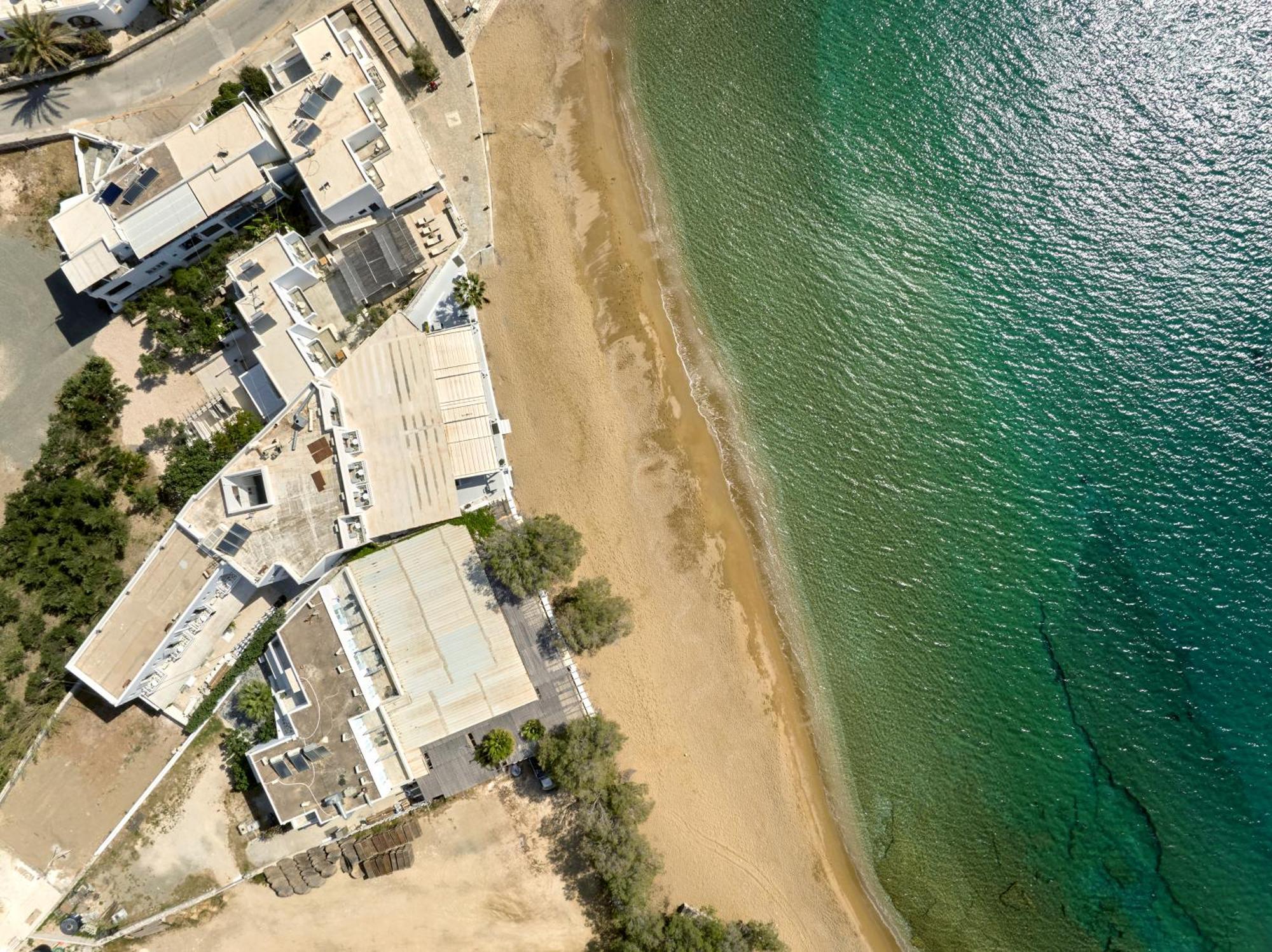 Magoo Suites Logaras Dış mekan fotoğraf